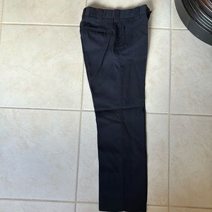 Navy blue women’s 4 pocket FR pants